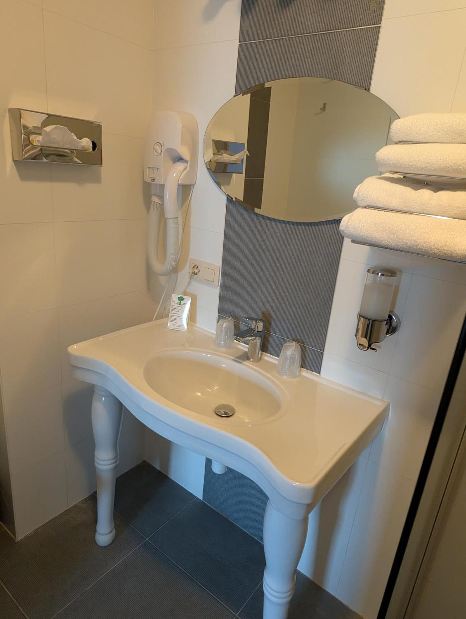 A Fleur De Couette Hotell Auvelais Exteriör bild